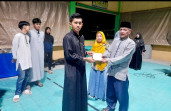 21 Siswa SMA Olahraga SKO Riau Terima Santunan Ramadhan