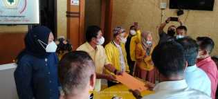 Warga Sidomulyo Timur Laporkan IYS ke DPD Golkar Pekanbaru, Roni Amriel : Kita Akan Proses Sesuai AD/ ART Partai Golkar