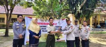 Hijaukan Bumi, Polda Riau Edukasi Green Policing di SMKN 7 Pekanbaru