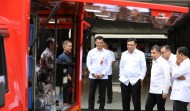 Menko Polkam Kirimkan 4 Ton Bantuan dan Kendaraan Water Treatment untuk Korban Bencana Aceh