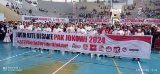 Ribuan Pendukung Jokowi Serukan Setia pada Tahun 2024