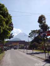 Gunung Merapi Kembali Erupsi Selama 4 Menit
