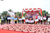 BRK Syariah Jadi Pionir Dalam Program EKI OJK di Kampung Sengkemang