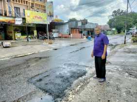Perbaikan Sejumlah Jalan Rusak yang Diusulkan ke Pemerintah Dikabulkan, Hamdani Apresiasi Pj Walikota Pekanbaru dan Dinas PUPR