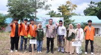 Kolaborasi Hijau Polres Rohil dan Kampus ITR, Tanam Bibit Pohon Wujudkan Kepedulian Lingkungan