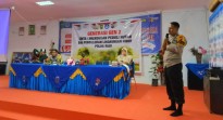 Mahasiswa dan Bhabinkamtibmas Sosialisasikan Green Policing dan Cinta Lingkungan