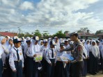 Satlantas Polres Inhil Penyuluhan Tertib Lalu Lintas kepada Ratusan Pelajar di Tembilahan