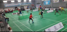 Ratusan Suporter Meriahkan Malam Pembukaan Kejuaraan Bulutangkis Simpatig Cup 2025
