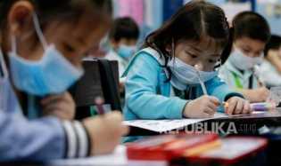 Pakar Cina Prediksi Wabah Virus Corona Berakhir Juni