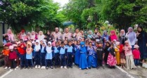Edukasi Lalu Lintas dan Aksi Tanam Pohon Bersama Generasi Usia Dini di Taman Lalu Lintas Polda Riau