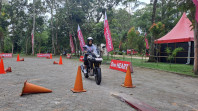 Tips #Cari aman : Jangan Asal Gas di Persimpangan Jalan