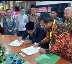 SMA Serirama dan SMA YLPI Riau MoU dengan SMK Labor Binaan FKIP UNRI, Ketum YLPI: Kita AdopsI Keunggulannya