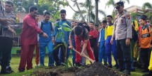 Sosialisasi Green Policing di SMKN 5 Pekanbaru  Polda Riau Bangun Kesadaran Lingkungan di Kalangan Siswa