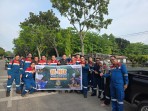 Pertamina Patra Niaga RU II Dumai Wujudkan Kepedulian Ramadan dengan Pembagian Takjil oleh Komunitas Pekerja HCC dan  Utilities