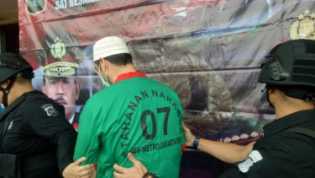 Kronologi Penangkapan Pesinetron Claudio Martinez