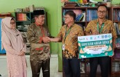 Dukung Literasi Anak, APICAL Salurkan Ratusan Buku ke Tiga Sekolah Dasar di Dumai
