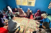 Bantu Pulihkan Psikis Korban Banjir Sumatera Barat, UIR Kirim Relawan Trauma Healing
