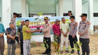 Polsek Kampar Kiri dan Ninik Mamak Bersinergi, Tanam Pohon Wujud Nyata Green Policing