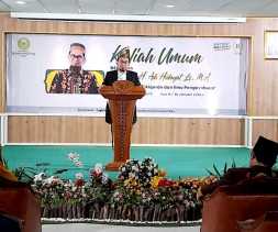 Ustadz Adi Hidayat Beri Kuliah Umum di Umri, Rektor: UAH Tokoh Bisa Meramu Antara Ilmu dan Alquran