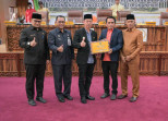 Rapat Paripurna, Bupati Rohil Sampaikan Pertanggungjawaban Pelaksanaan APBD 2023 di Hadapan Anggota DPRD Rohil