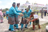 Kapolres Rohil Bersama Bupati Warnai HUT Rokan Hilir 2025 dengan Menanam Pohon