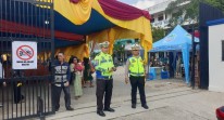 Wadirlantas Polda Riau Pantau Pengamanan Ibadah Natal dan Arus Lalu Lintas di Pekanbaru