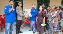 Polsek Kandis Bersama PPDI DPC Siak Berbagi Kasih Sambut Natal dan Tahun Baru