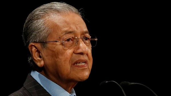 Raja Malaysia Terima Pengunduran Diri Mahathir Mohamad