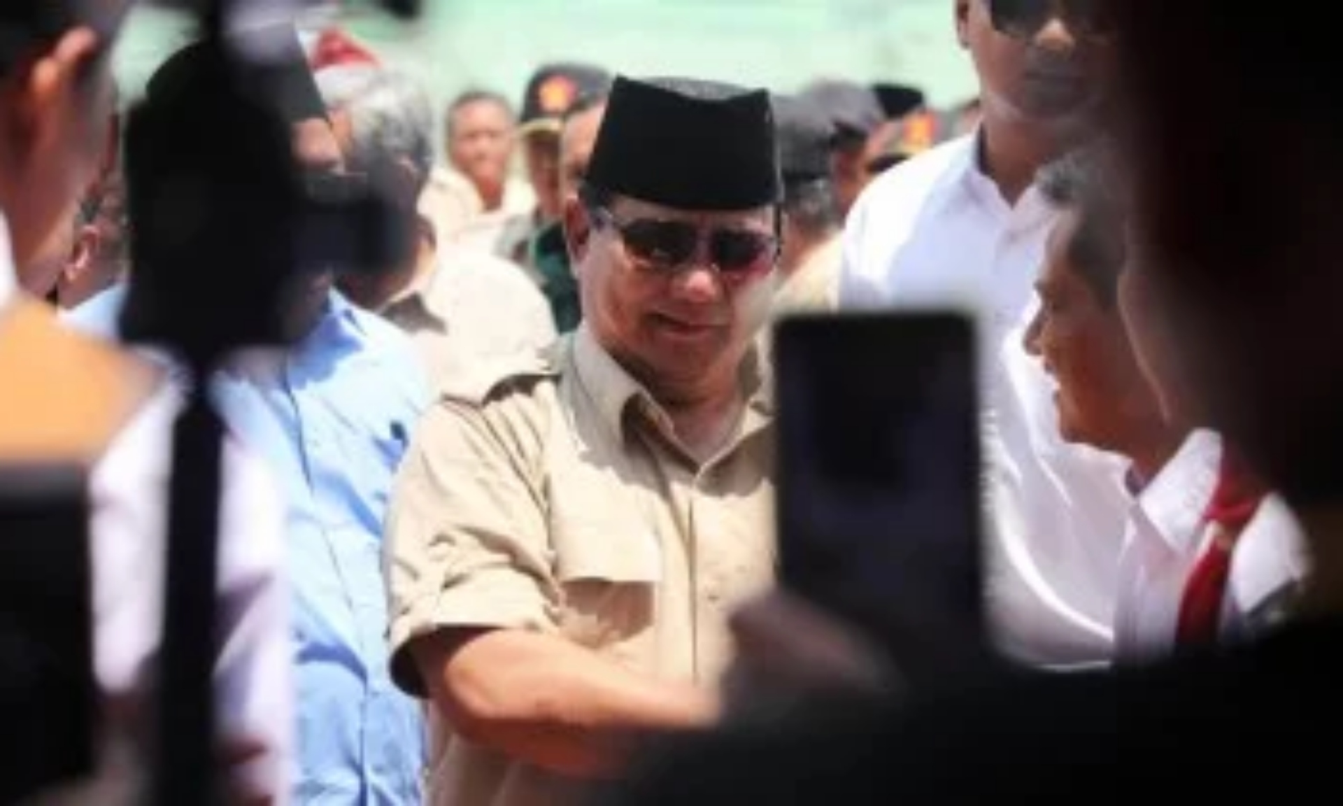 Ratusan Petani Garam Mengadu ke Prabowo, Sesalkan Impor