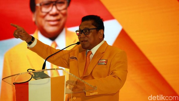 Buka Munas Hanura, OSO Singgung Ada Pengkhianat Partai
