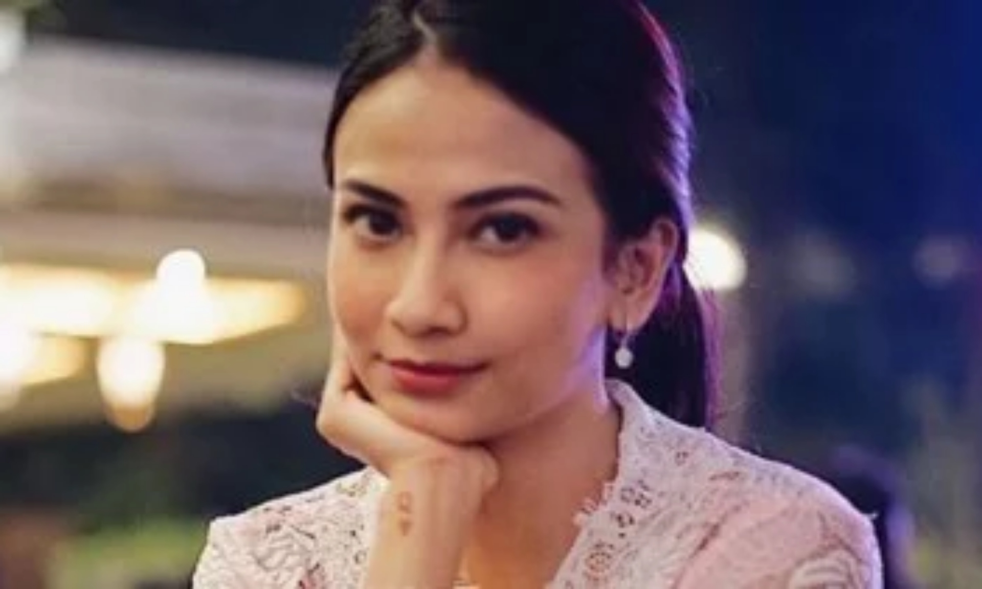 Akan Ditahan, Vanessa Angel Dapat Kunjungan dari Keluarga