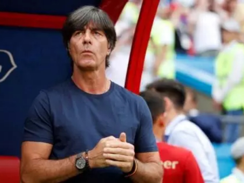 Gagal Total di Piala Dunia 2018, Posisi Low sebagai Pelatih Dipastikan Aman