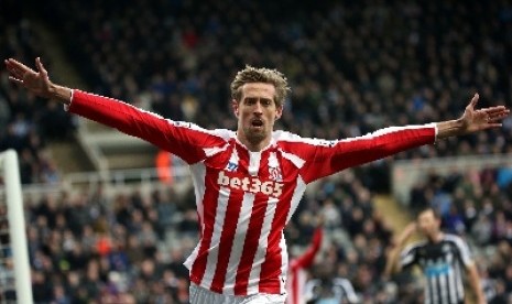 Peter Crouch Umumkan Gantung Sepatu