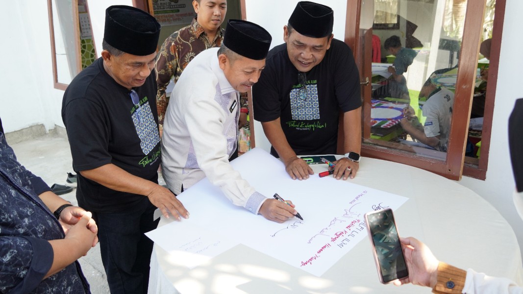 Perdana Digelar, Kakanwil Kemenag Riau Harap Lomba Kaligrafi Mampu Hidupkan Seni Al-Qur’an di Masyarakat