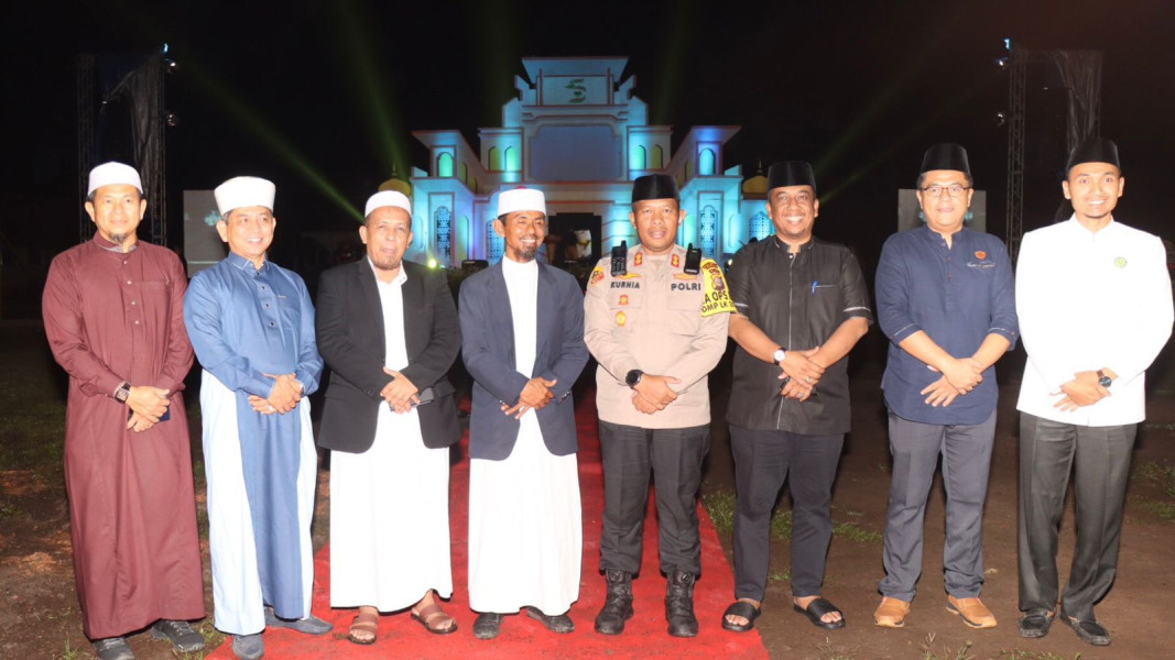 Kapolres Kepulauan Meranti Ajak Santri Untuk Bersama Menjaga Persatuan  dan Kesatuan