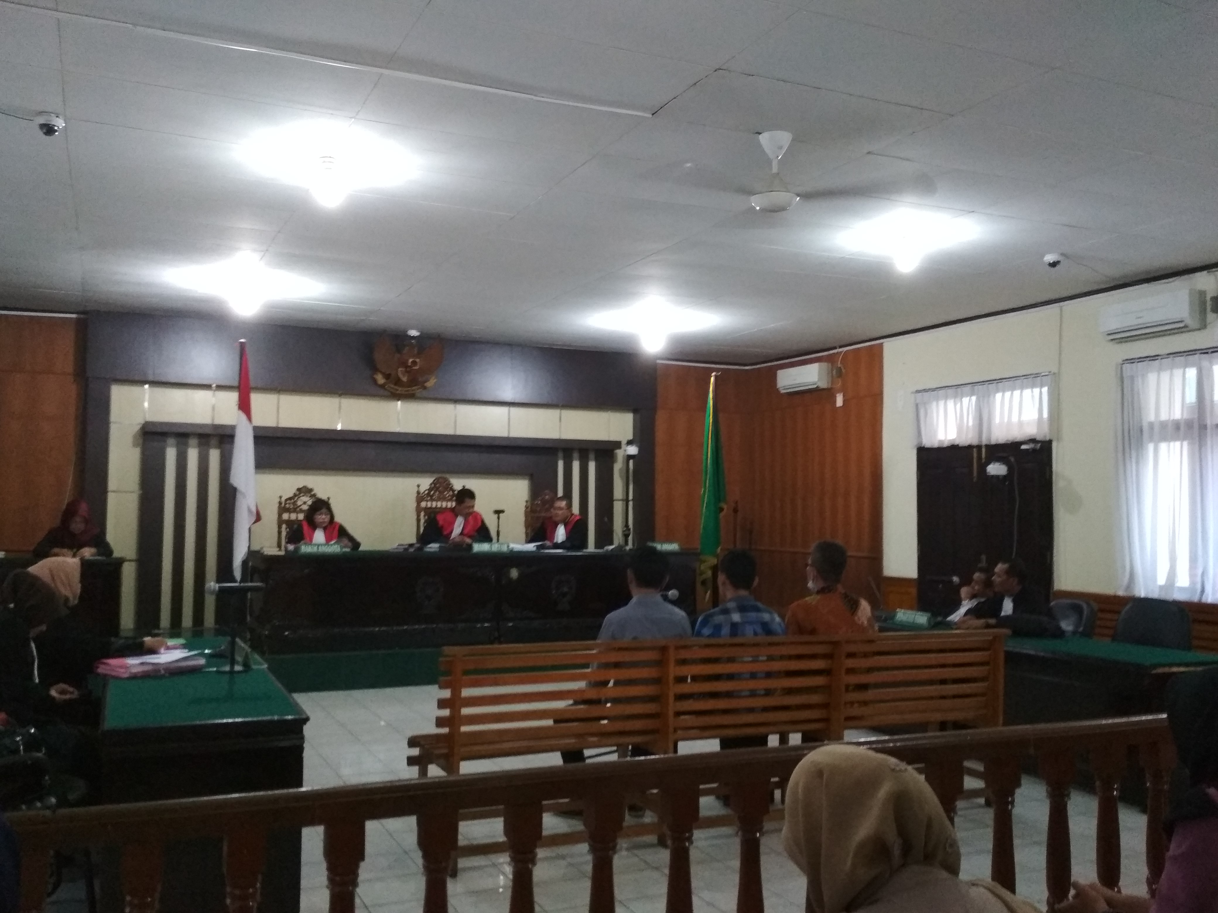 Tiga Orang Terdakwa Kontraktor dan Tim PHO Proyek RTH Divonis 16 Bulan Penjara