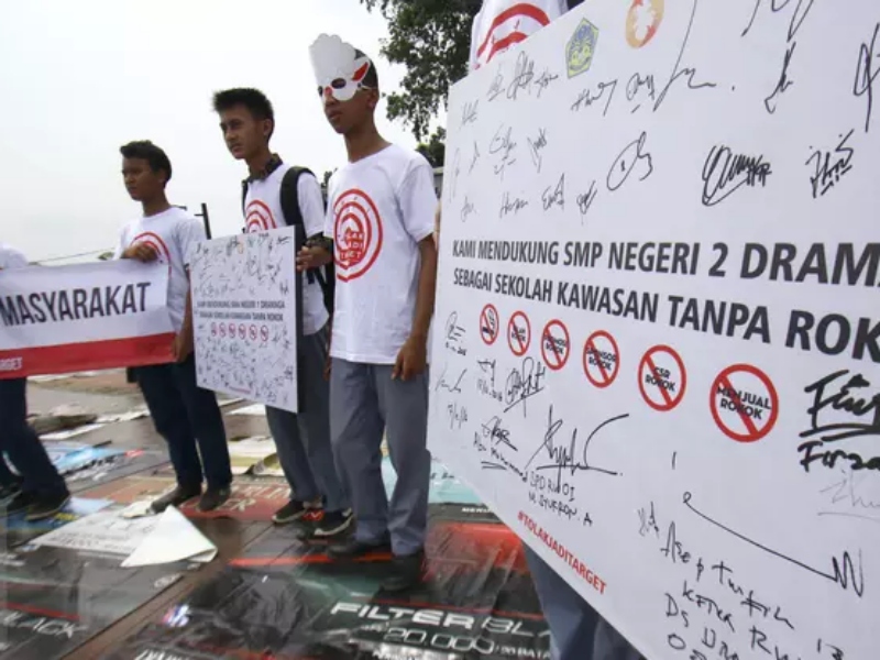 Komnas Tembakau : Jangan Buat Iklan Rokok yang Menggiurkan