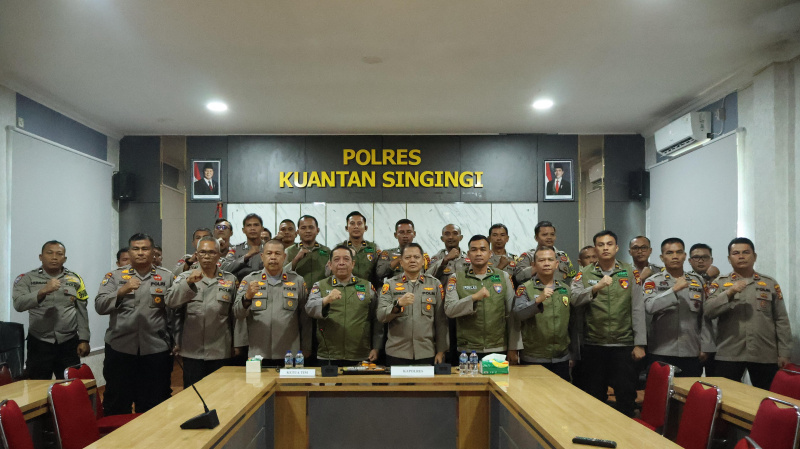 Bhabinkamtibmas Polres Kuansing Dinilai Tim Green Policing Award