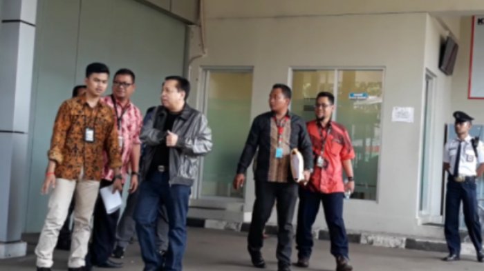 Setya Novanto Akhirnya Meninggalkan Rutan KPK