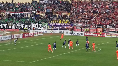 Salah Strategi dan Wasit Jadi Sebab PSIS Dibantai Persija