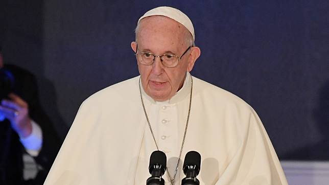 Paus Fransiskus Pecat Pastor Chile yang Diduga Terlibat Pelecehan Anak   