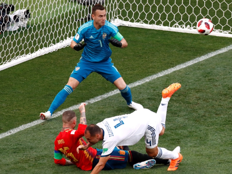Menang Adu Penalti Atas Spanyol, Rusia Melenggang ke Perempatfinal