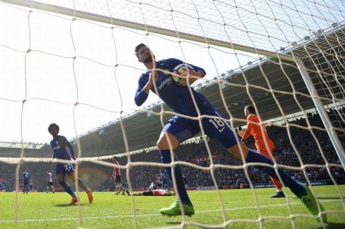 Giroud Pahlawan Chelsea saat Tumbangkan Southampton 3-2