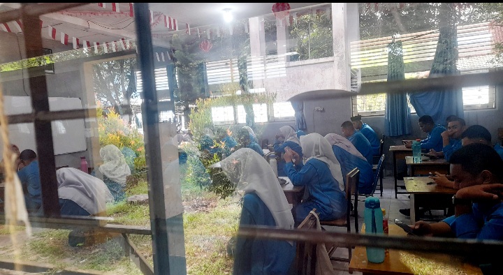 557 Siswa SMAN 8 Pekanbaru Jalani Asesmen Sumatif Akhir Jenjang