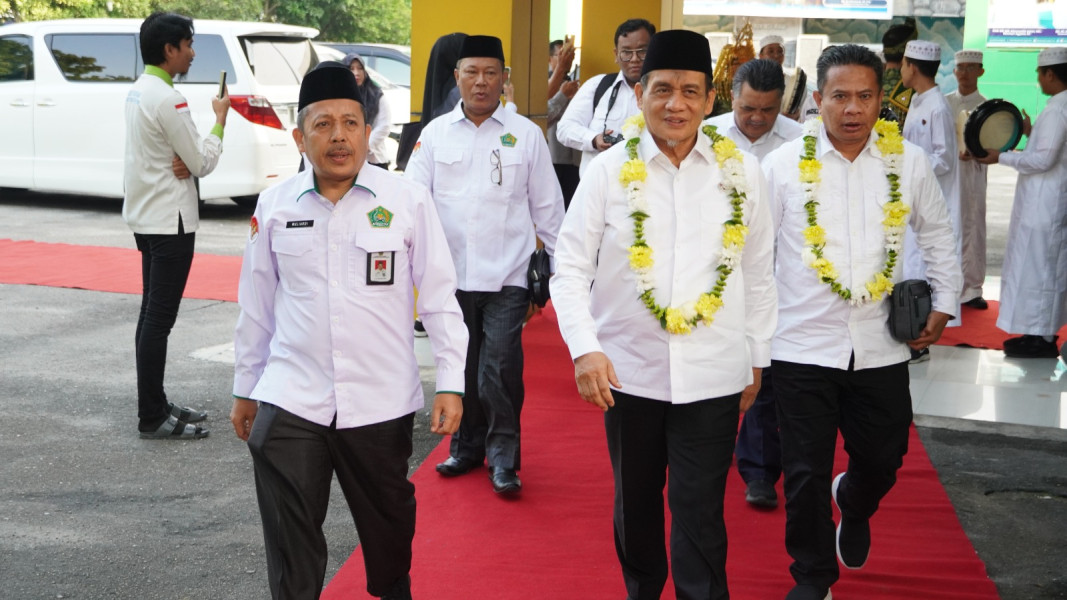 Wamenag Tekankan Pentingnya Asta Cita dan Penggunaan Sarana Prasarana Kantor Secara Bijak