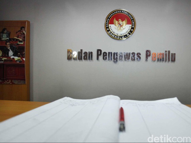 Kontroversi Bawaslu Setop Kasus Mahar Pilpres Rp 1 T