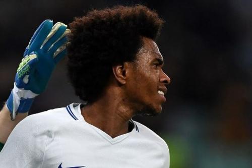Willian Samakan Kedudukan untuk Chelsea di Menit Ke-85