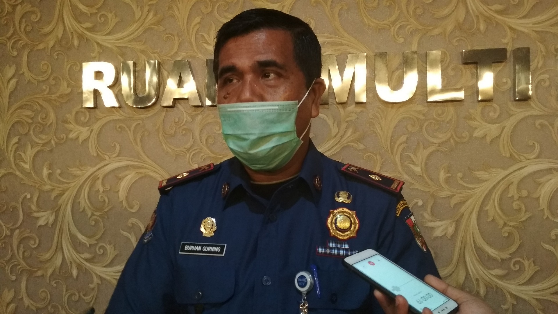 Malam Ini, Satpol PP Pekanbaru Akan Potong Bando di Jalan Sudirman