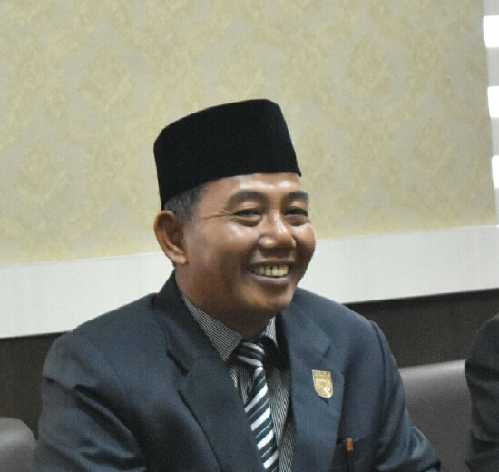 Lewat Masjid, Masyarakat Mampu Diharapkan Salur Bantuan Logistik Bagi Warga Terdampak Covid-19 !