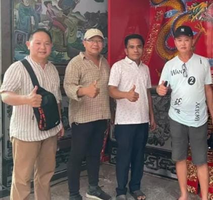 Bersama Tomas Tionghoa, Ketua DPRD Rohil Tinjau Pembangunan Kelenteng Ing Hok King